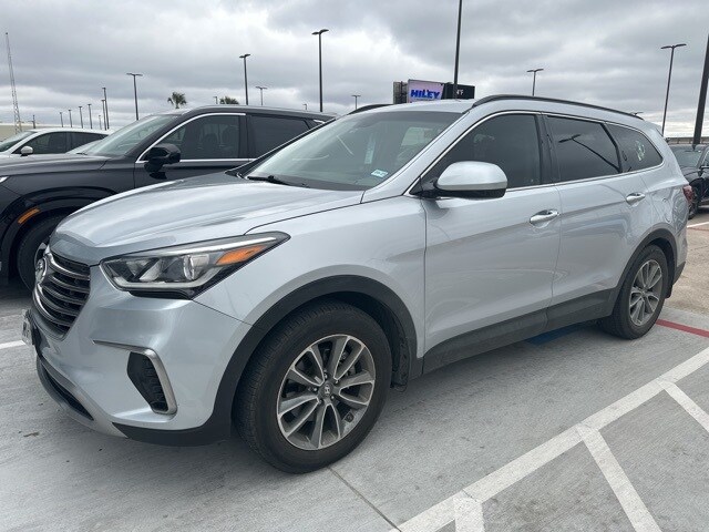 2019 Hyundai Santa Fe XL photo 2