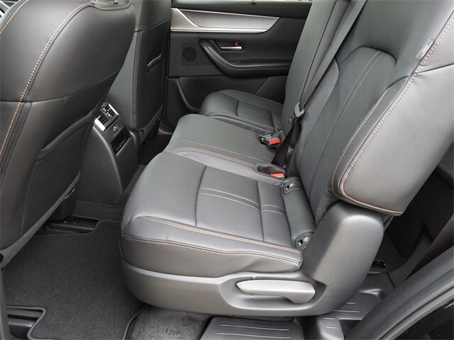 2025 Mazda CX-70 Premium Package - Photo 13
