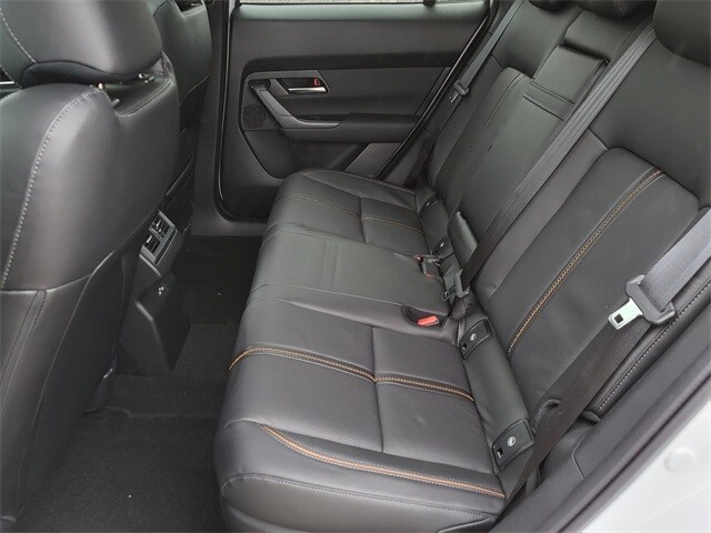 2025 Mazda CX-50 Premium Plus - Photo 13