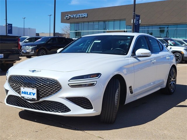2023 Genesis G70 2.0T photo 2