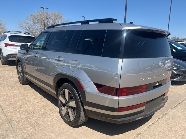2024 Hyundai Santa Fe Limited photo 4
