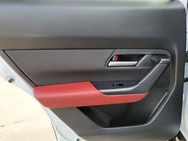 2025 Mazda CX-50 Premium - Photo 12