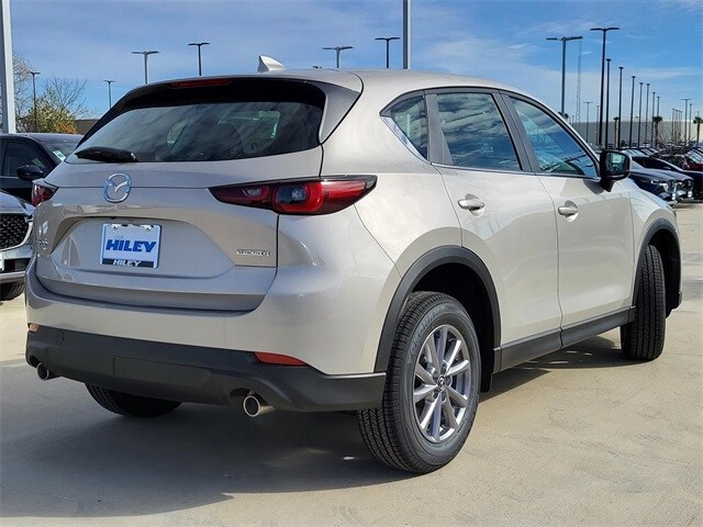 2025 Mazda CX-5 S - Photo 5