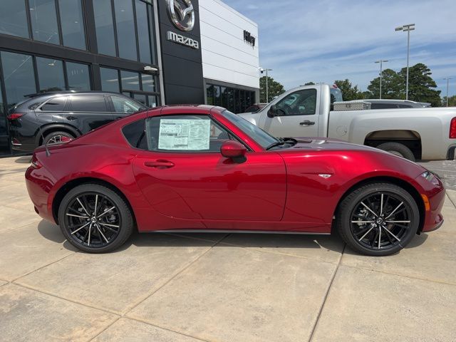 2025 Mazda MX-5 Miata Miata RF Grand Touring photo 3