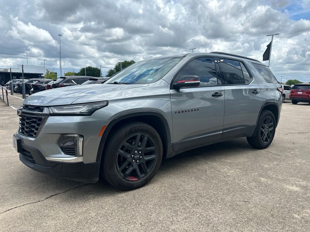Used 2023 Chevrolet Traverse Premier SUV