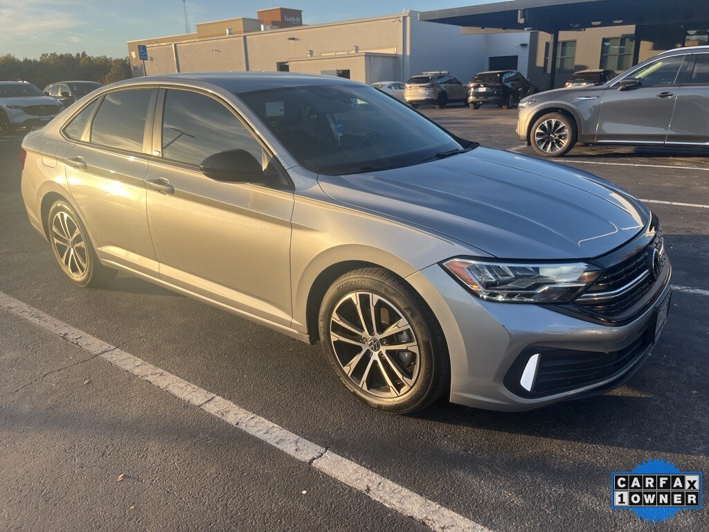 Used 2024 Volkswagen Jetta 1.5T Sport Sedan
