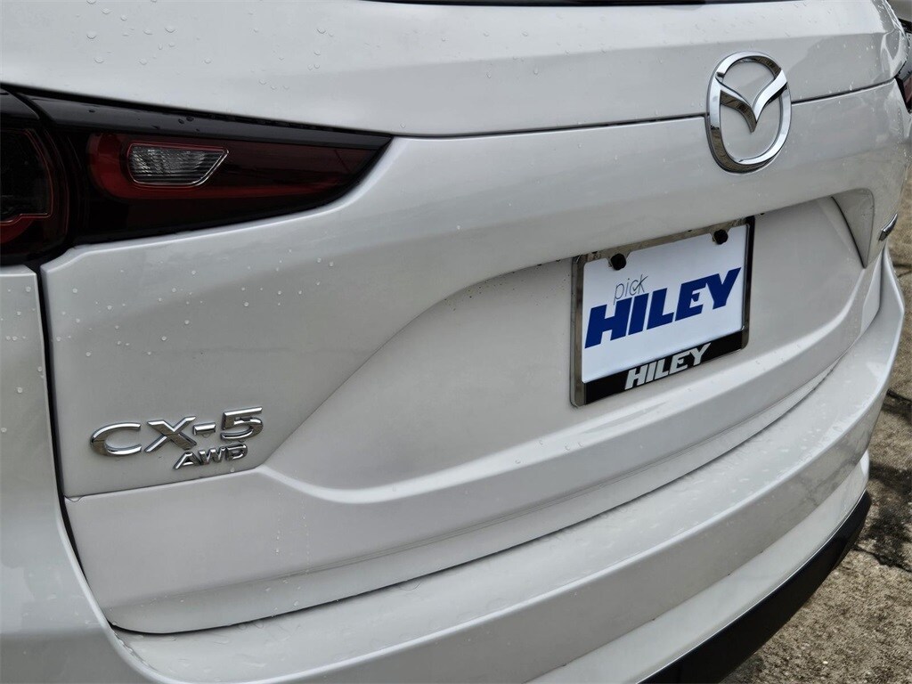 2025 Mazda CX-5 2.5 S Preferred photo 4