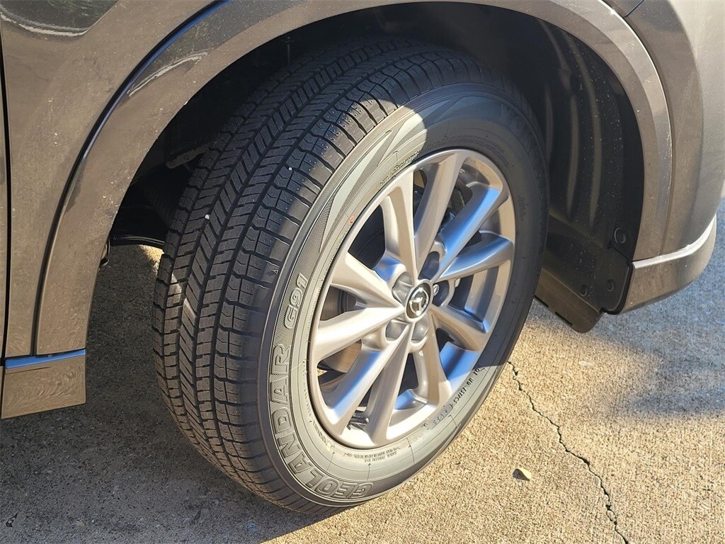 New 2025 Mazda CX-5 2.5 S Preferred Package SUV