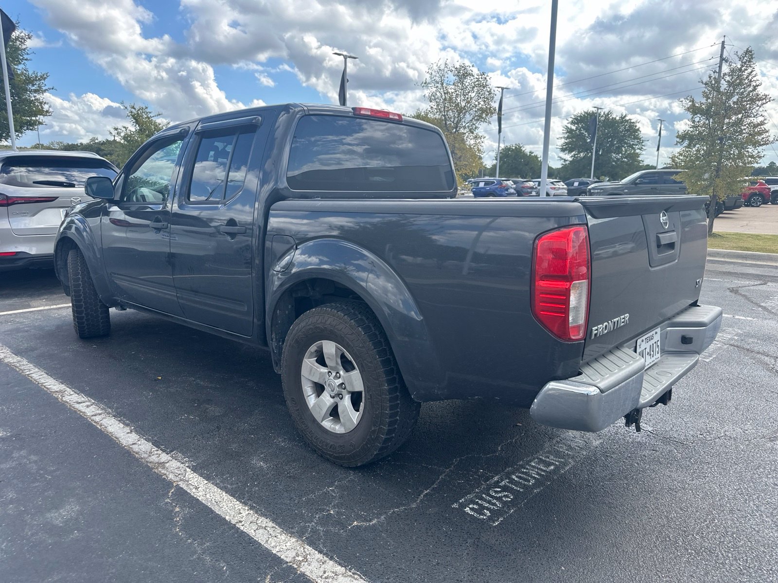 Used 2013 Nissan Frontier SV Truck Crew Cab