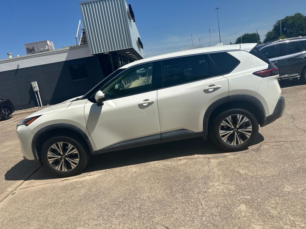 Used 2021 Nissan Rogue SV SUV