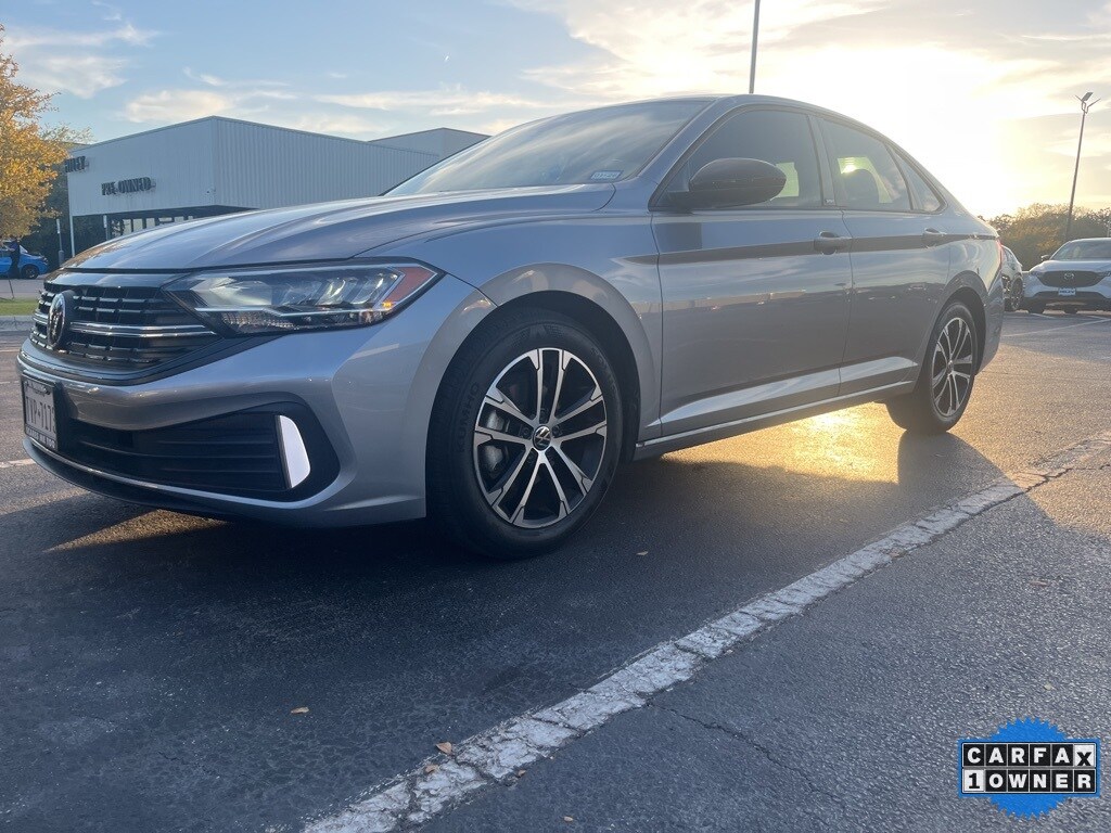 Used 2024 Volkswagen Jetta 1.5T Sport Sedan
