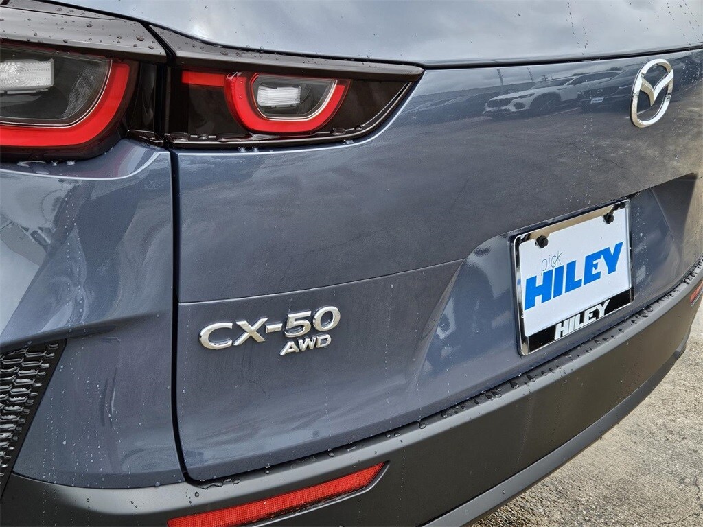 2025 Mazda CX-50 2.5 Premium Plus photo 4