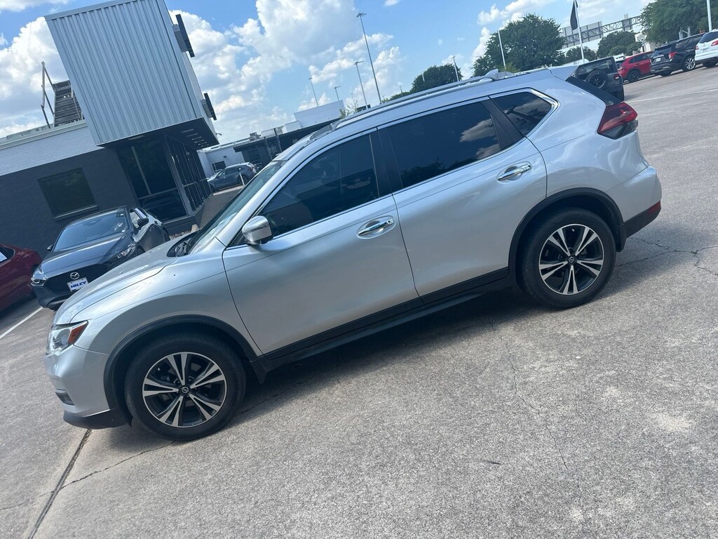 Used 2019 Nissan Rogue SV SUV