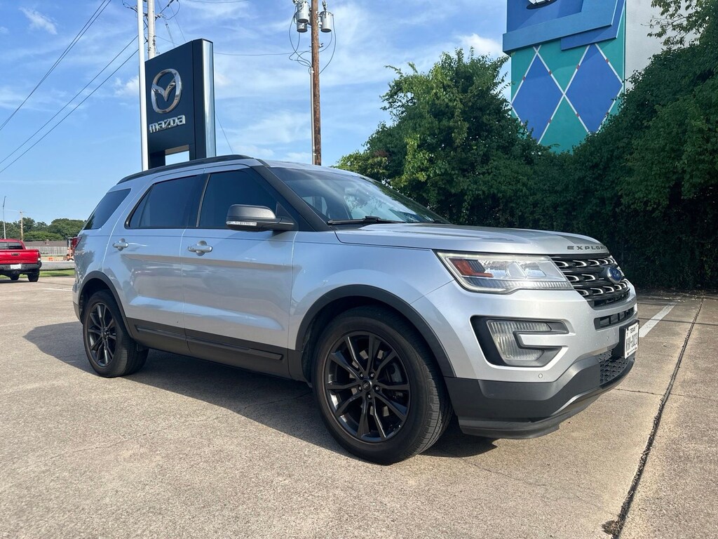 Used 2017 Ford Explorer XLT SUV