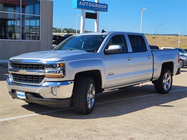 Used 2018 Chevrolet Silverado 1500 LT with VIN 3GCPCREC3JG481081 for sale in Arlington, TX