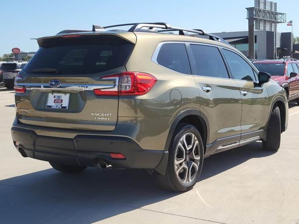 Used 2025 Subaru Ascent Touring SUV