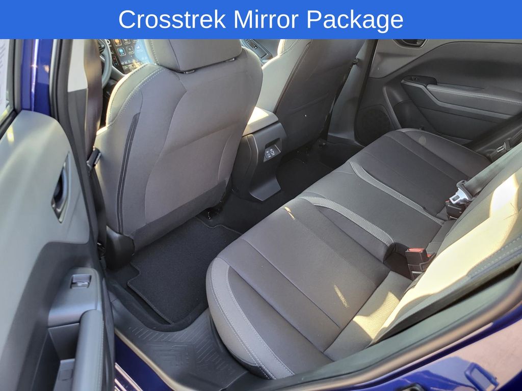 2025 Subaru Crosstrek Premium photo 4