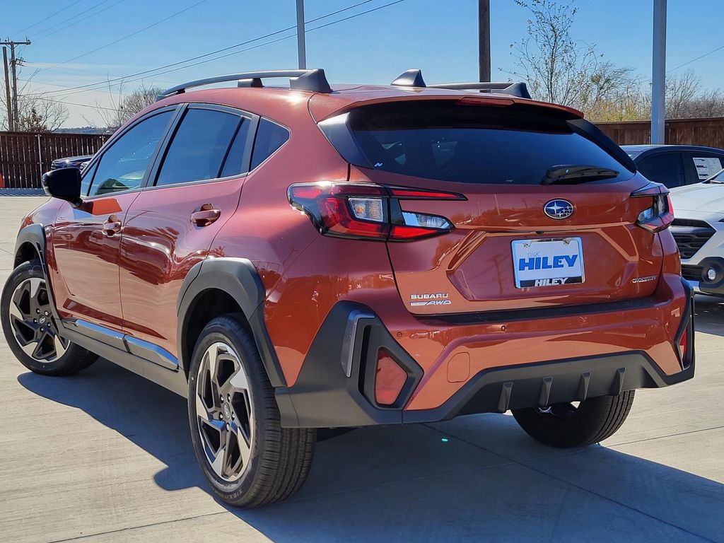 2025 Subaru Crosstrek Limited photo 3