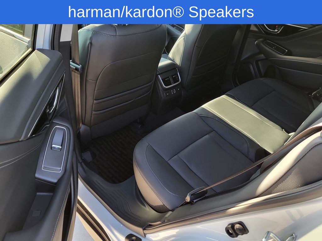 2025 Subaru Outback Limited photo 4