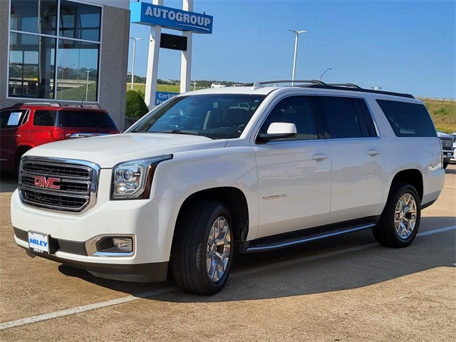 Used 2017 GMC Yukon XL SLT with VIN 1GKS2GKC6HR202016 for sale in Arlington, TX