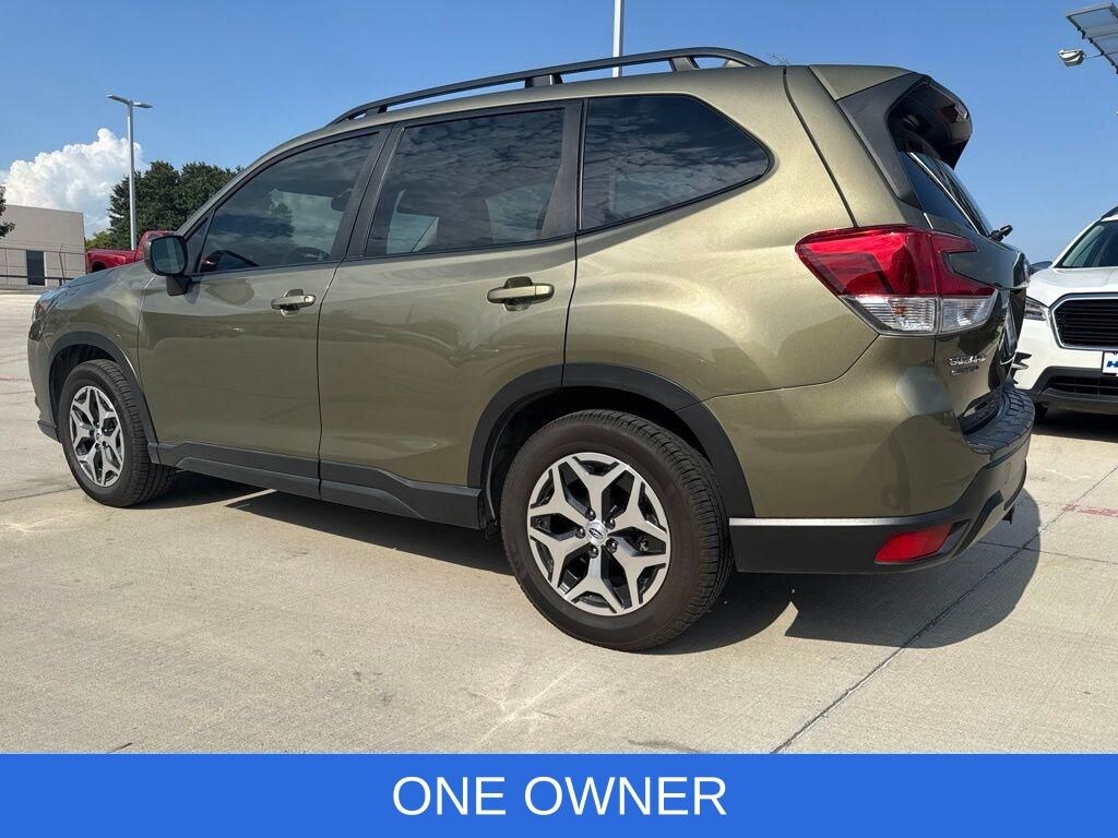 Certified 2023 Subaru Forester Premium SUV