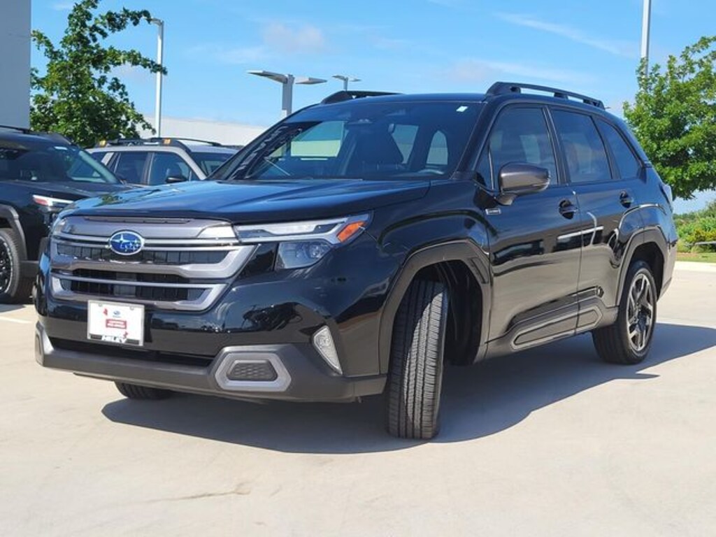 Used 2025 Subaru Forester Hybrid Limited SUV