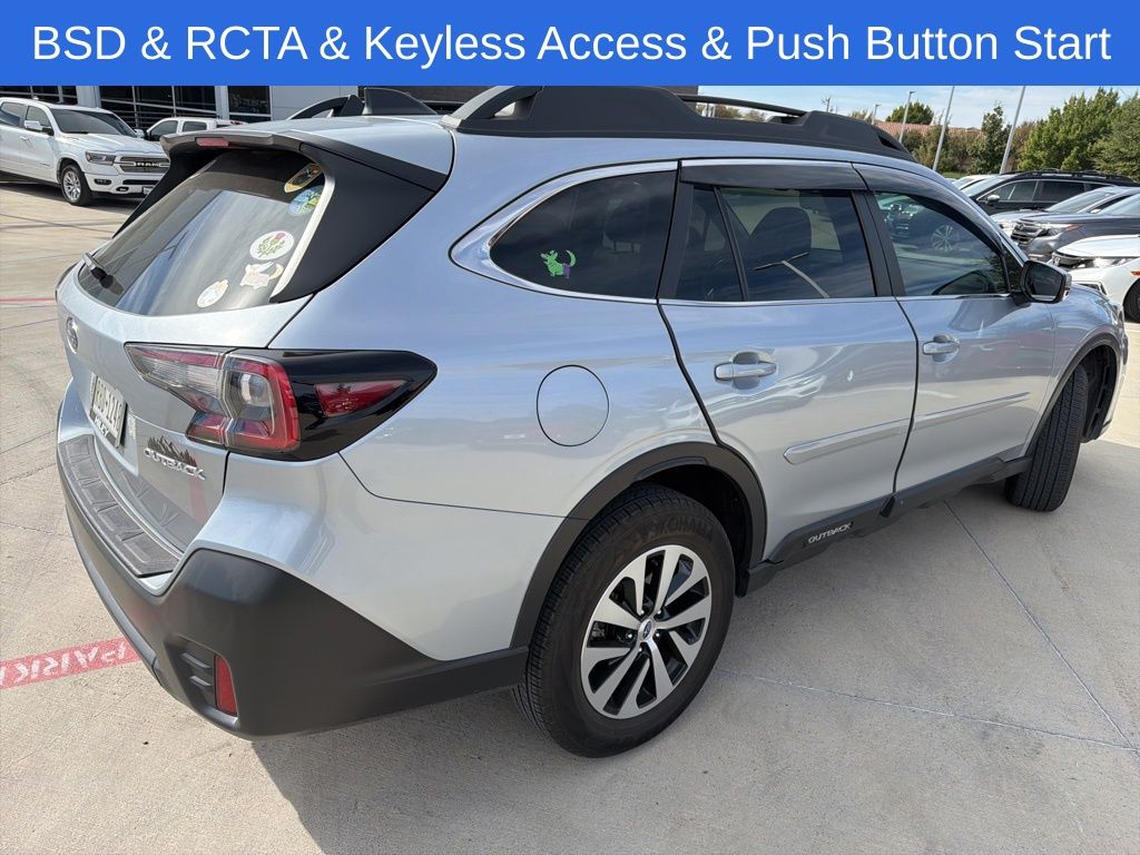 2022 Subaru Outback Premium photo 3