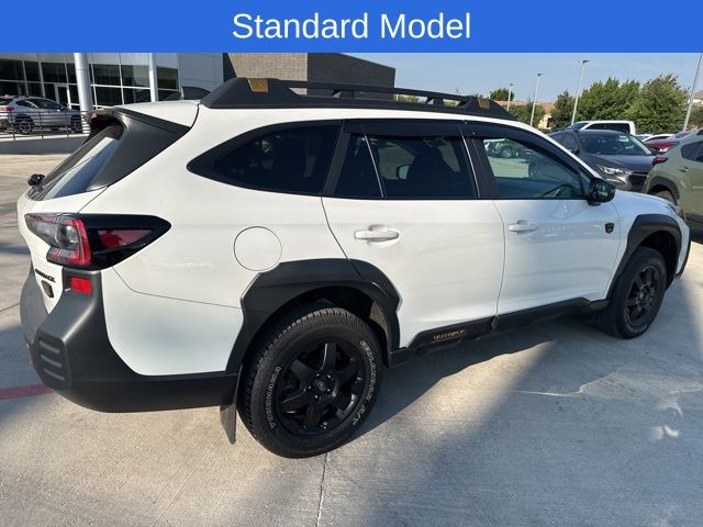 2023 Subaru Outback Wilderness photo 2