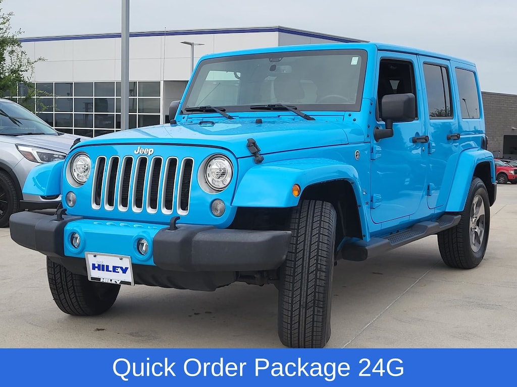 Used 2017 Jeep Wrangler Unlimited Sahara SUV