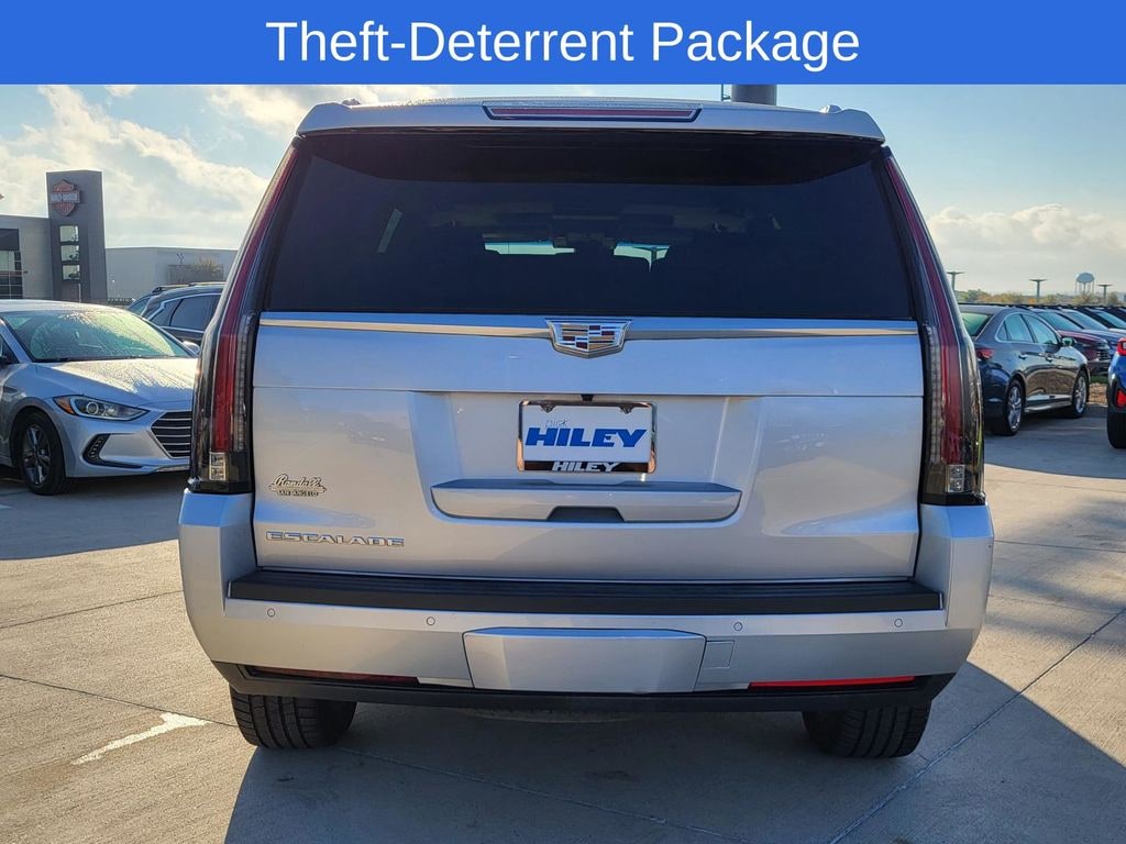 Used 2016 Cadillac Escalade Luxury SUV