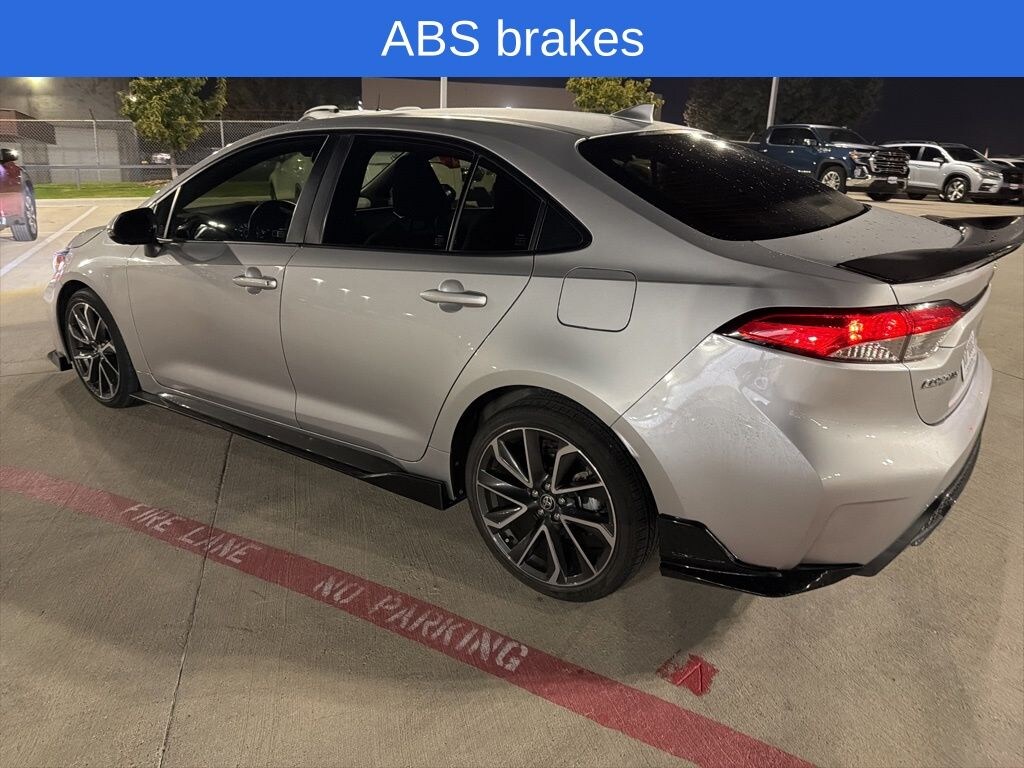 Used 2020 Toyota Corolla SE Sedan