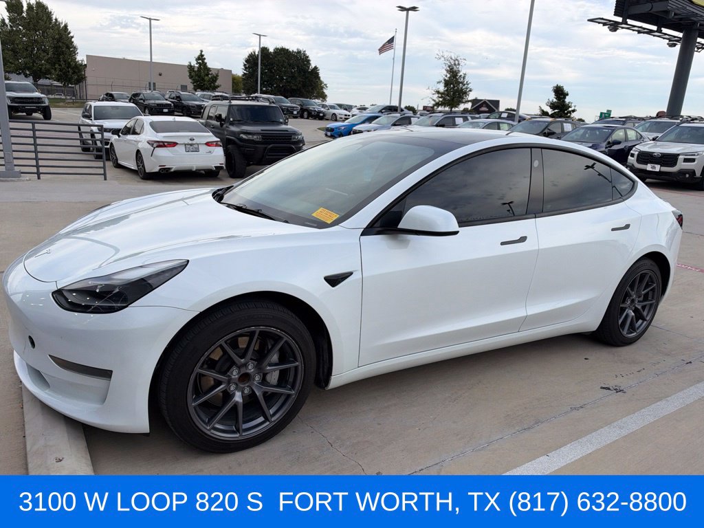  Tesla Model 3