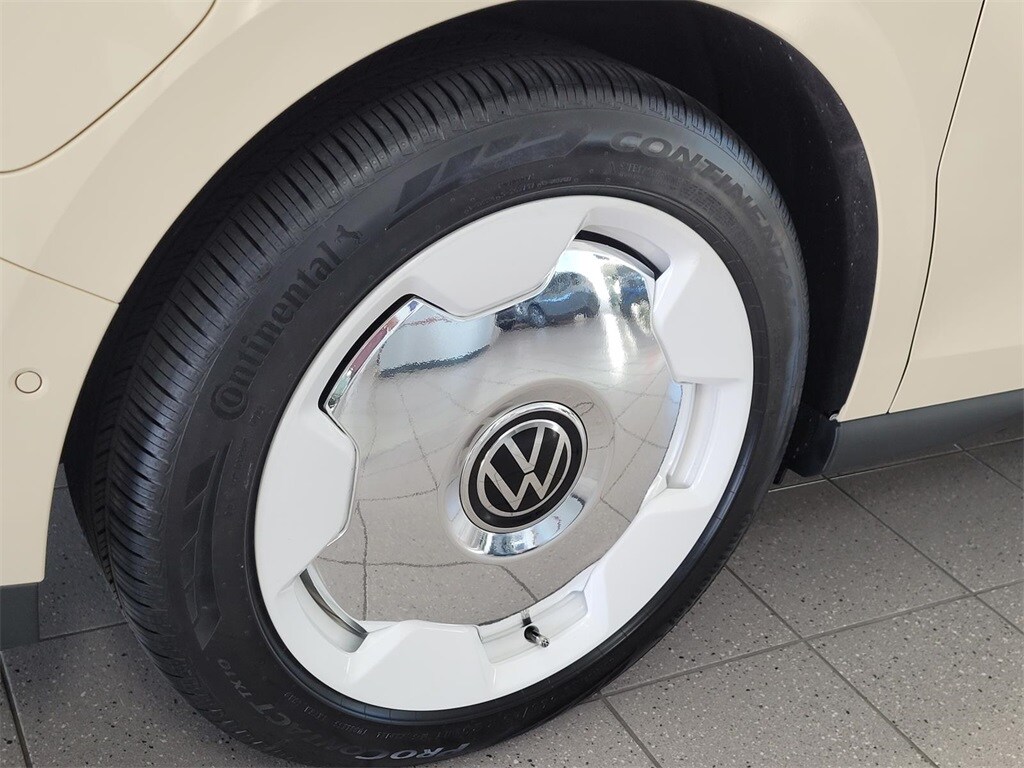 New 2025 Volkswagen ID. Buzz Pro S Van Passenger Van