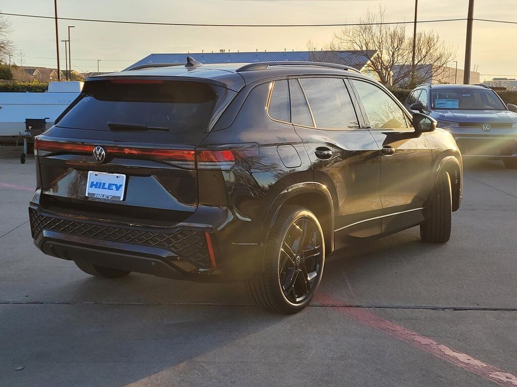 New 2026 Volkswagen Tiguan 2.0T SE R-Line Black SUV