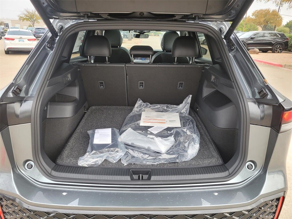 New 2026 Volkswagen Tiguan 2.0T SE R-Line Black SUV