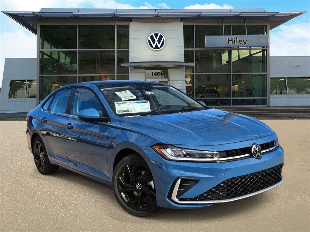 New 2026 Volkswagen Jetta 1.5T SE Sedan