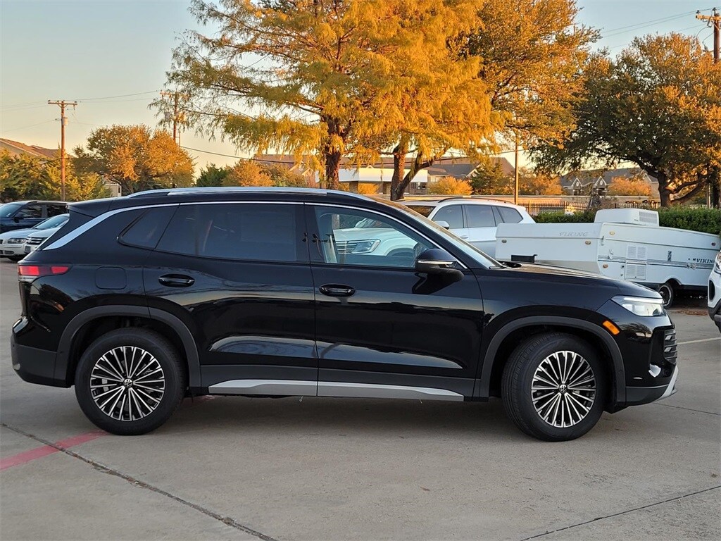 2026 Volkswagen Tiguan S photo 2