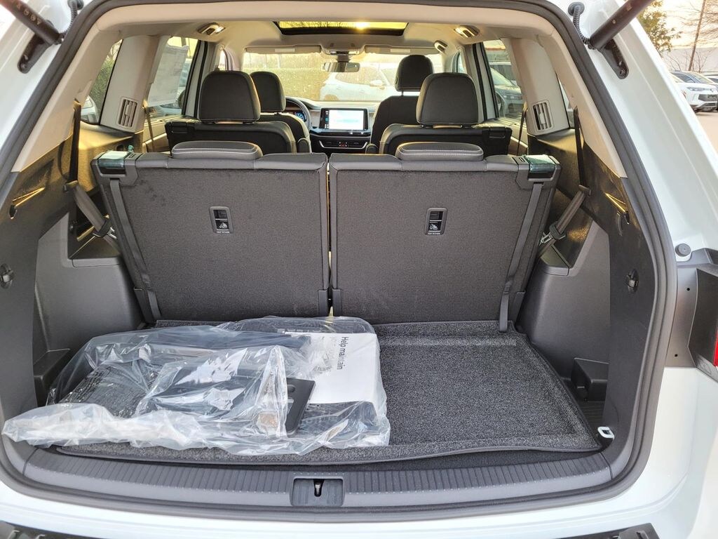 New 2026 Volkswagen Atlas 2.0T SE w/Technology SUV