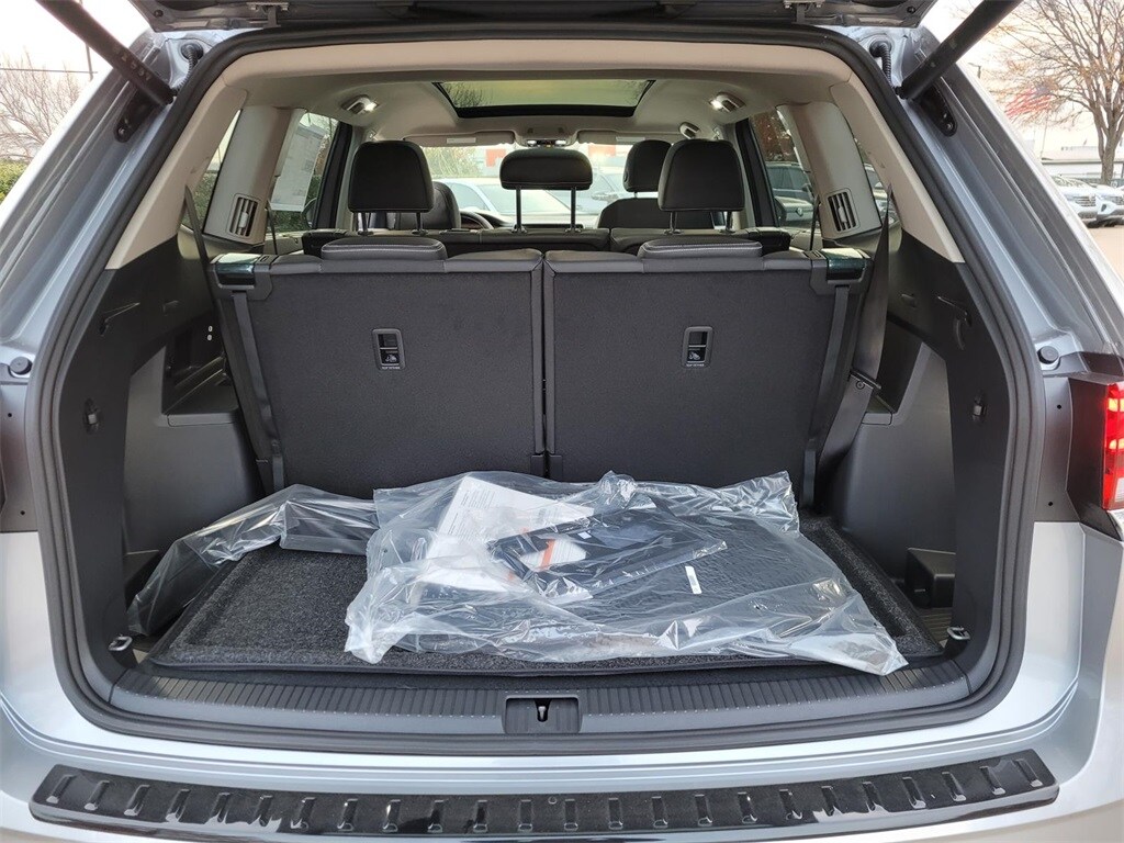 New 2026 Volkswagen Atlas 2.0T SE w/Technology SUV