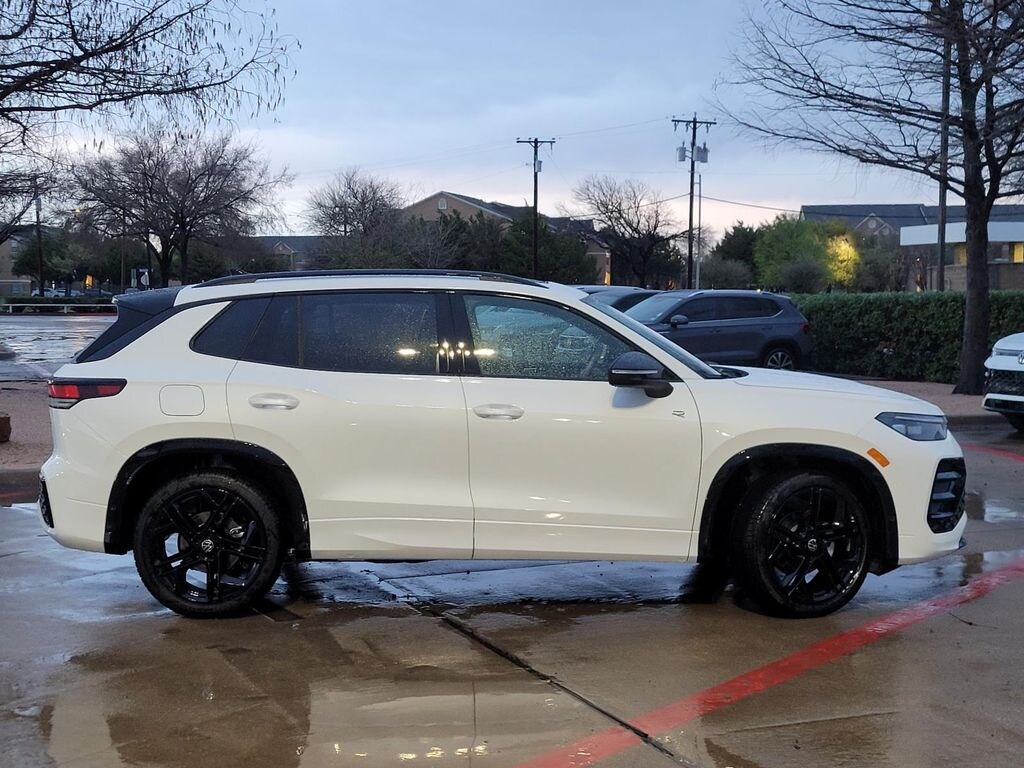 New 2026 Volkswagen Tiguan SE R-Line Black SUV