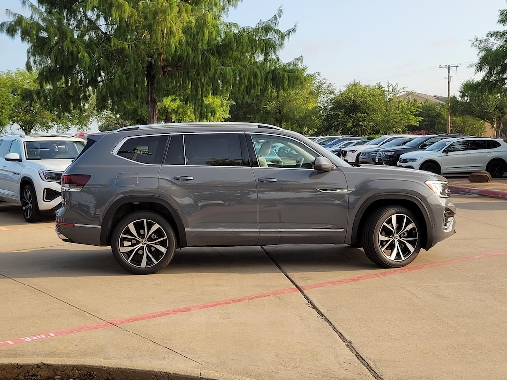 New 2026 Volkswagen Atlas SEL Premium R-Line SUV