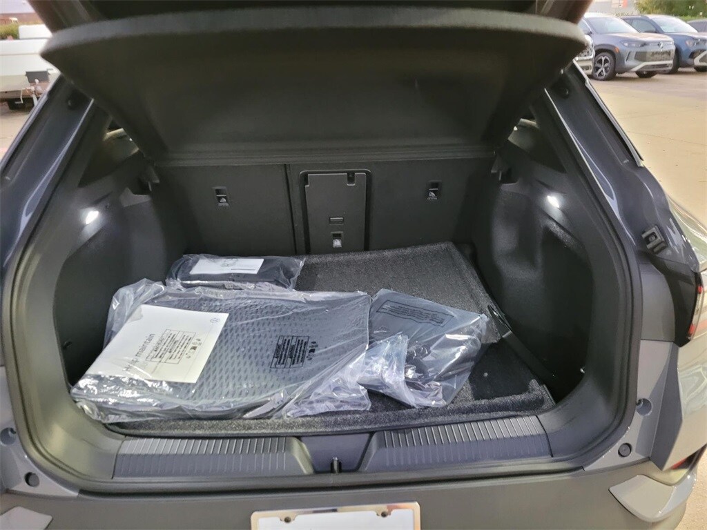 2025 Volkswagen ID.4 Pro S photo 4