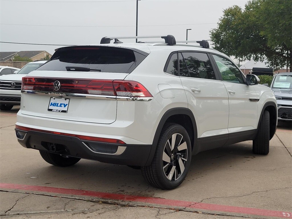 2026 Volkswagen Atlas Cross Sport SE Technology photo 3