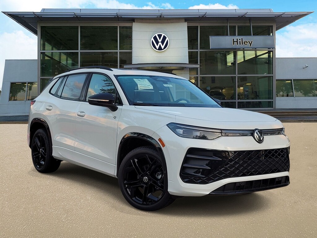 New 2026 Volkswagen Tiguan 2.0T SE R-Line Black SUV