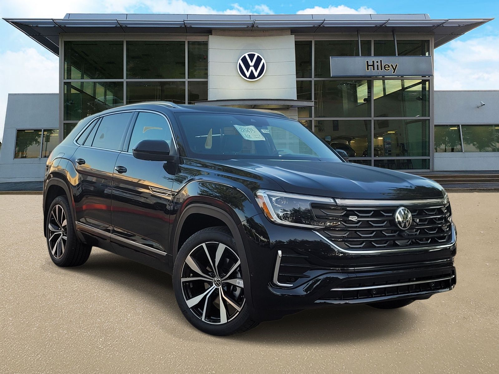 2026 Volkswagen Atlas Cross Sport 2.0T SEL Premium R-Line 4MOTION's photo
