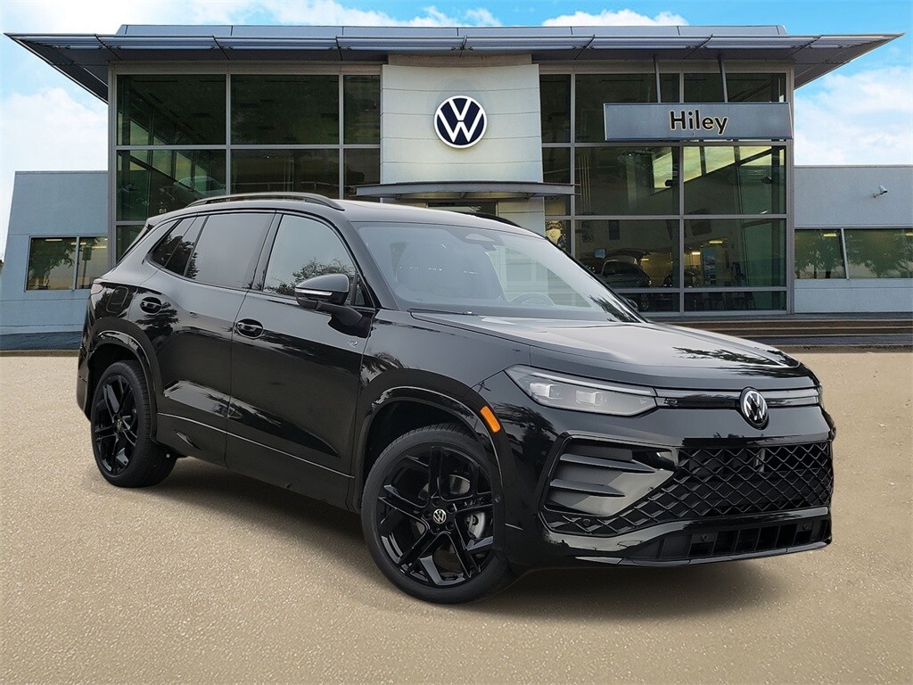 New 2026 Volkswagen Tiguan 2.0T SE R-Line Black SUV