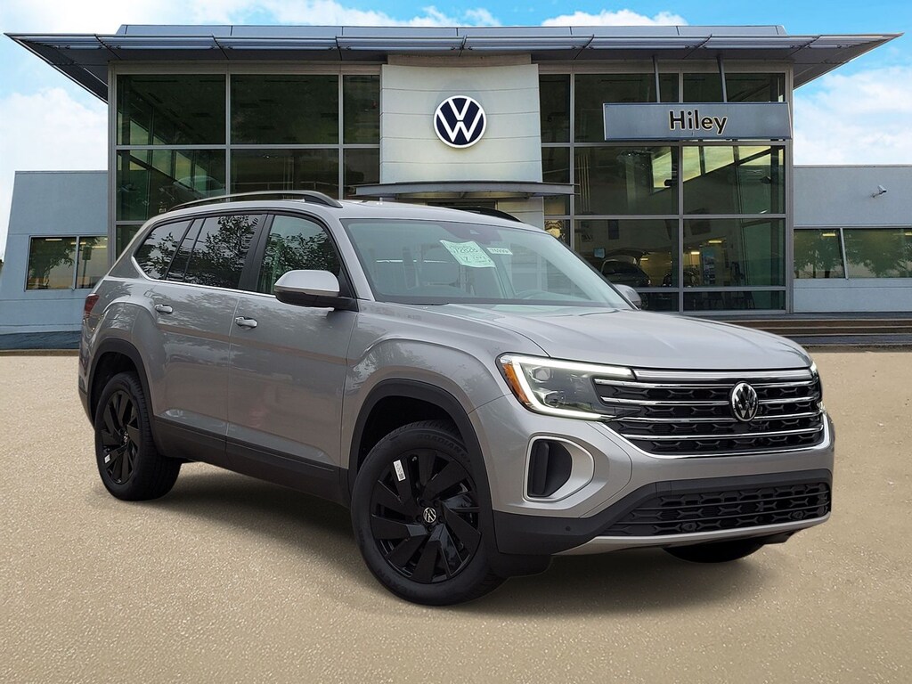 New 2026 Volkswagen Atlas SE w/Technology SUV