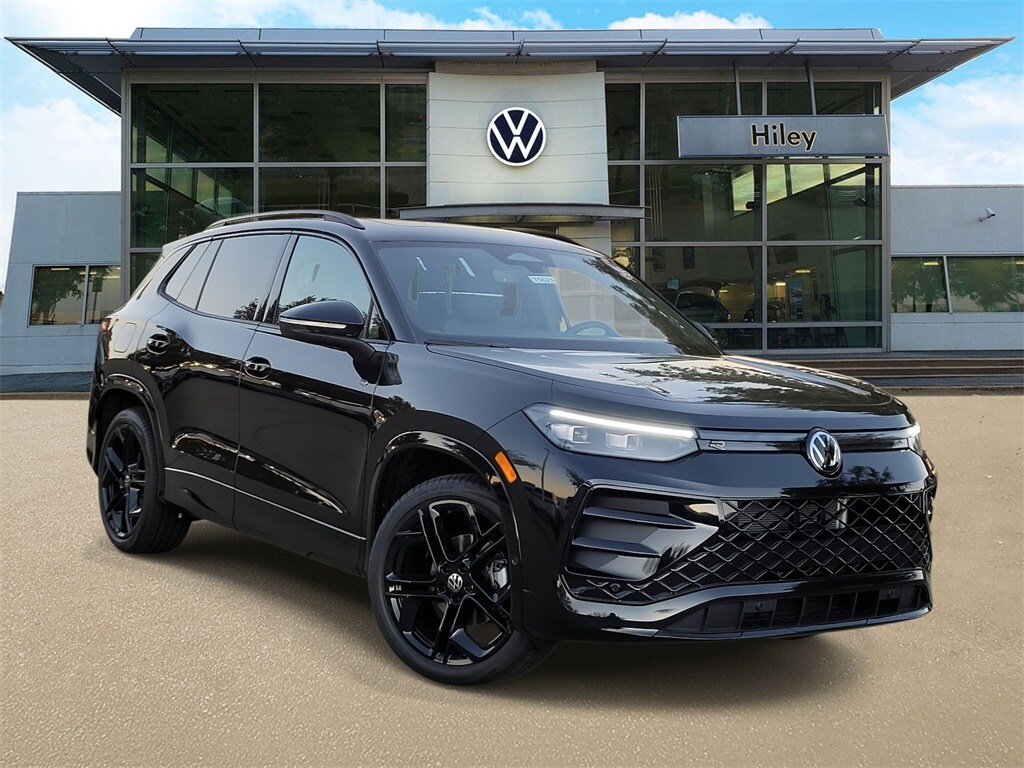 New 2026 Volkswagen Tiguan 2.0T SE R-Line Black SUV