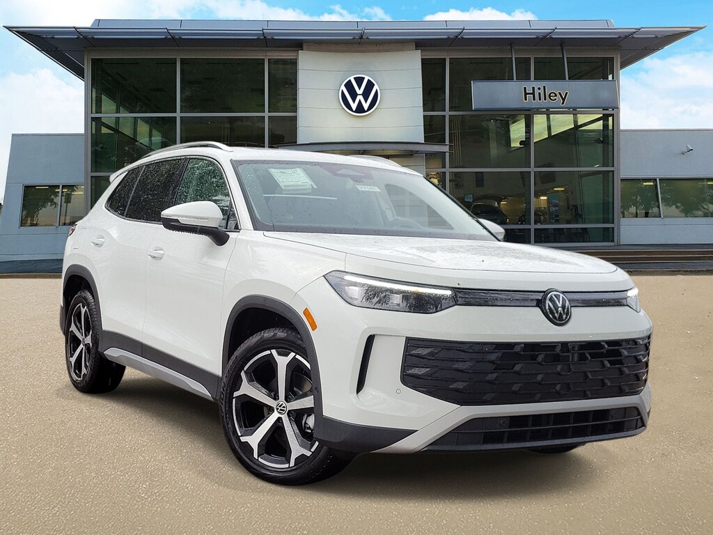 New 2026 Volkswagen Tiguan SE SUV