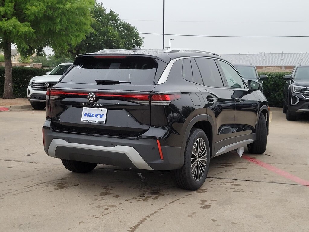 New 2026 Volkswagen Tiguan 2.0T S SUV